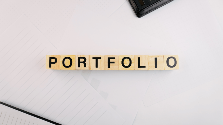 How to Build a Canadian Stock Portfolio in 2025